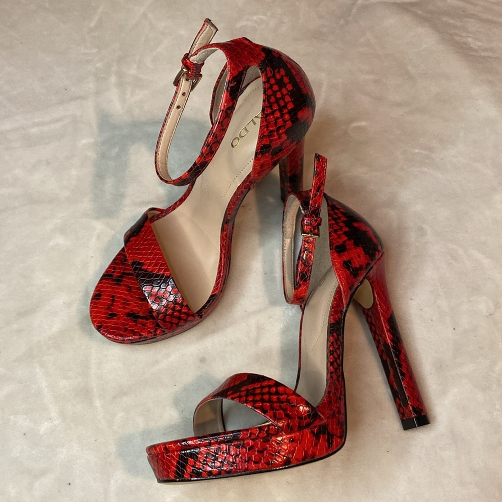 Aldo Red Snakeskin Strap Heels women’s size 5